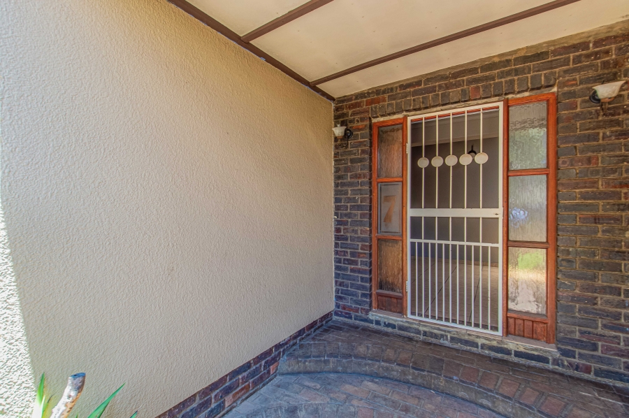 5 Bedroom Property for Sale in Randhart Gauteng
