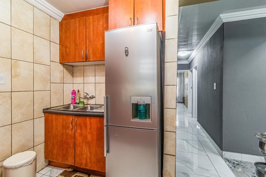 3 Bedroom Property for Sale in Ormonde View Gauteng