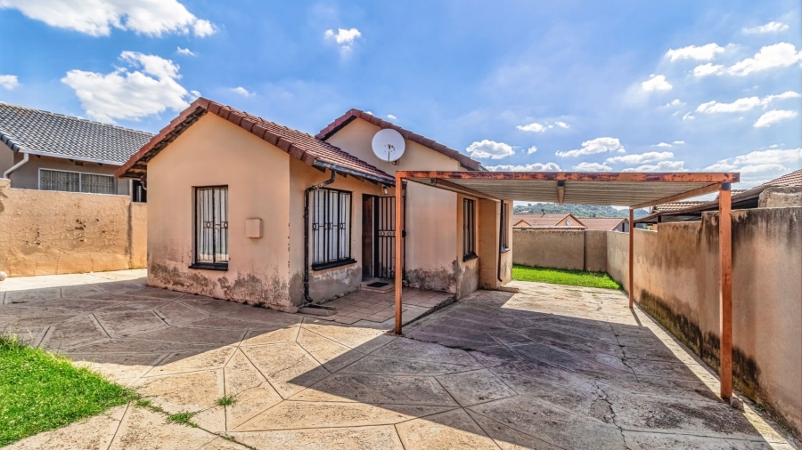 2 Bedroom Property for Sale in Meredale Gauteng
