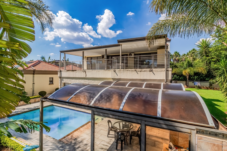 5 Bedroom Property for Sale in Ruimsig Country Estate Gauteng