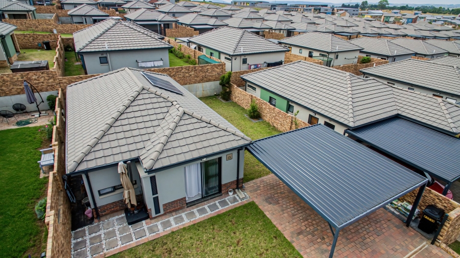 3 Bedroom Property for Sale in Lion Pride Gauteng