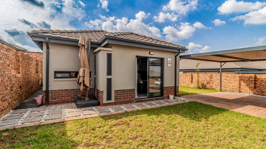 3 Bedroom Property for Sale in Lion Pride Gauteng