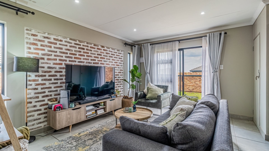 3 Bedroom Property for Sale in Lion Pride Gauteng