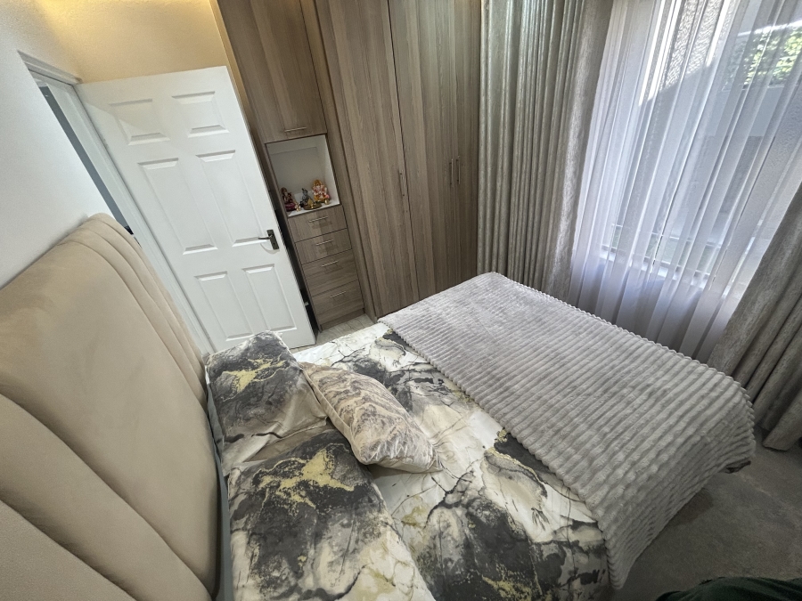 To Let 2 Bedroom Property for Rent in Ruimsig Gauteng