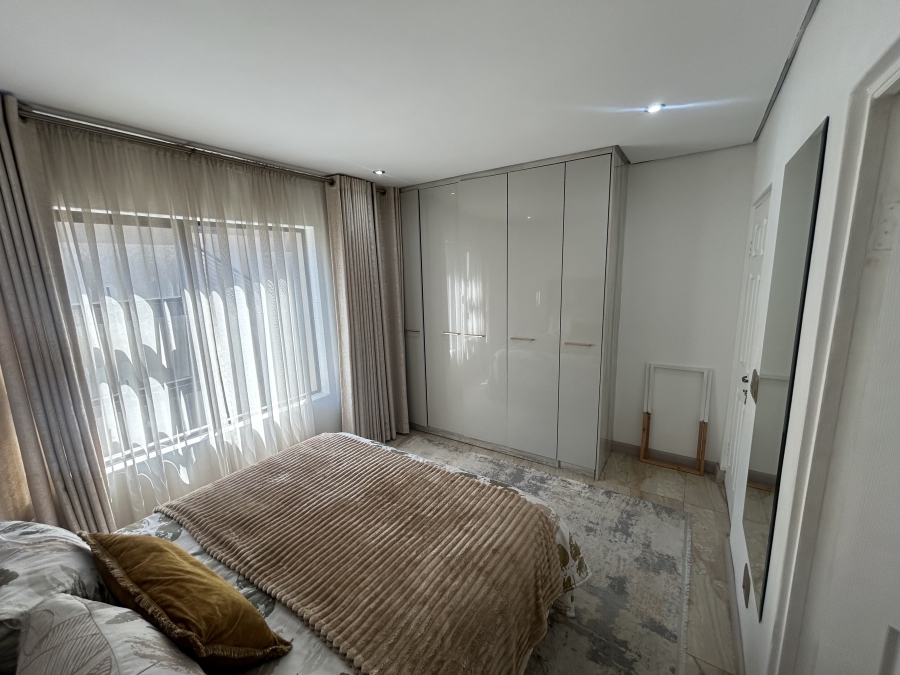 To Let 2 Bedroom Property for Rent in Ruimsig Gauteng