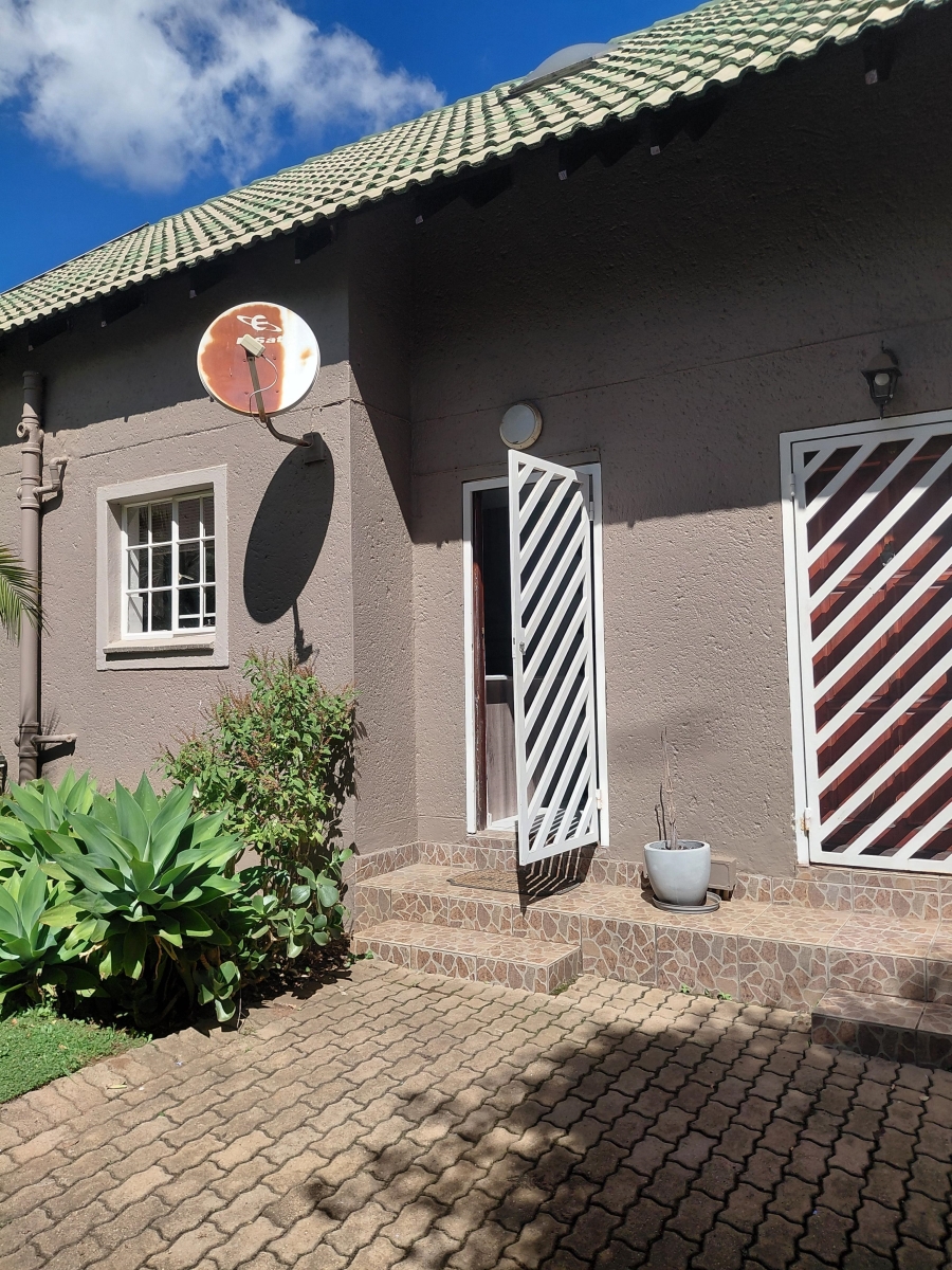 2 Bedroom Property for Sale in Alberton Central Gauteng