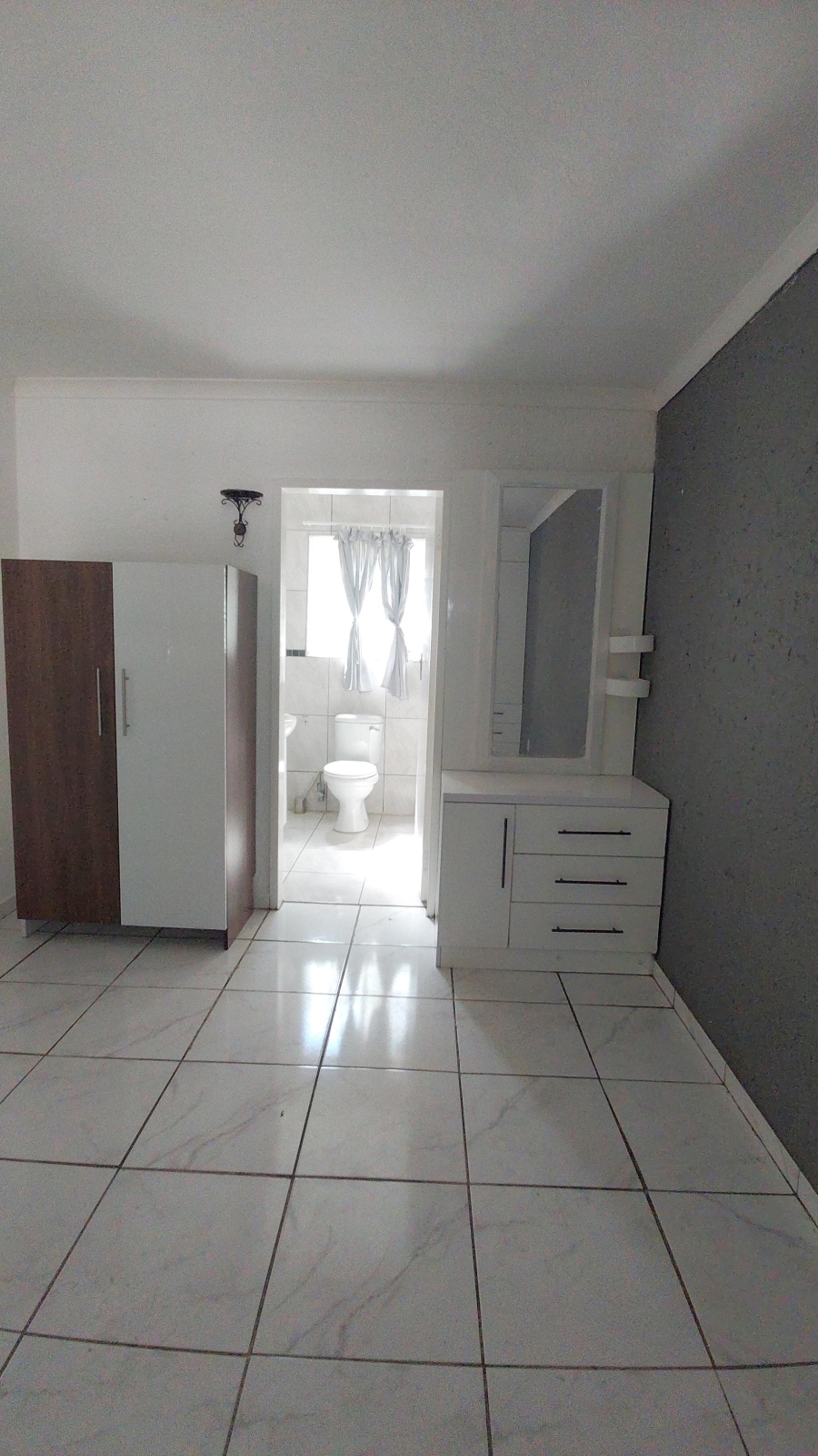 2 Bedroom Property for Sale in Alberton Central Gauteng
