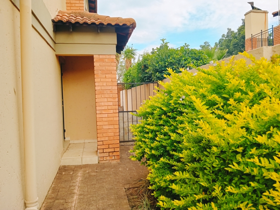 3 Bedroom Property for Sale in Equestria Gauteng