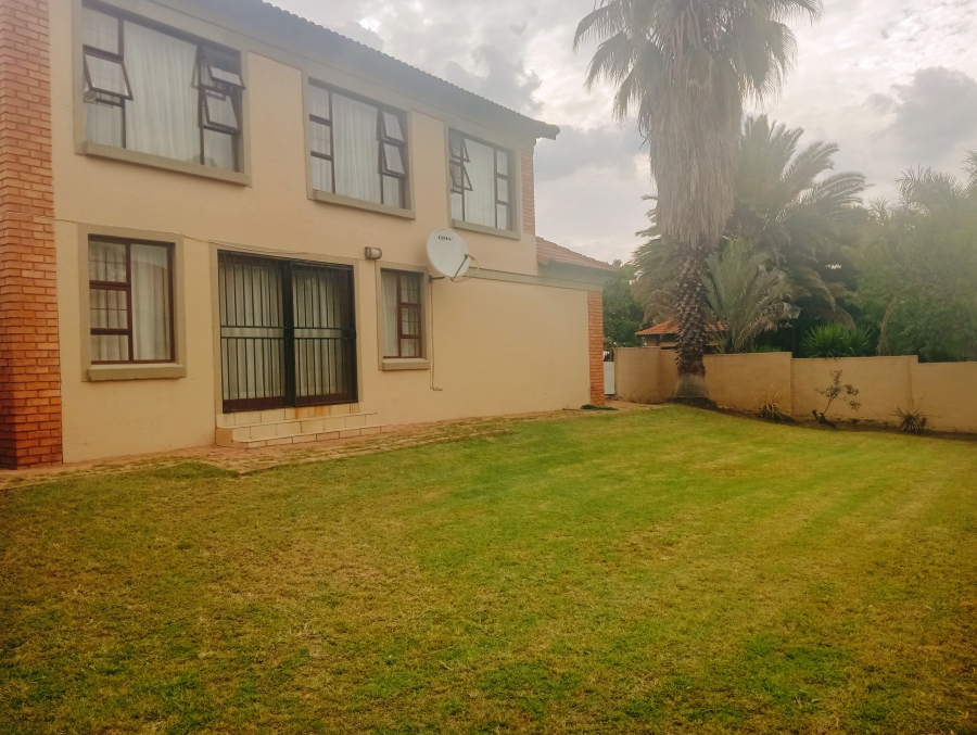 3 Bedroom Property for Sale in Equestria Gauteng