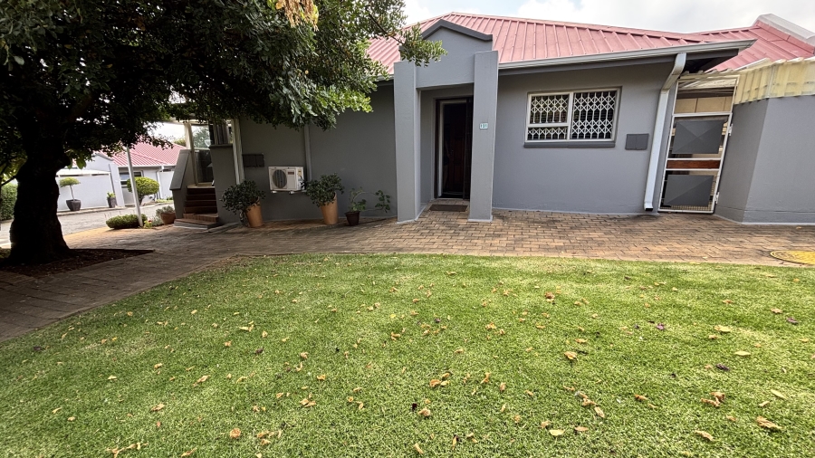 2 Bedroom Property for Sale in Terenure Gauteng