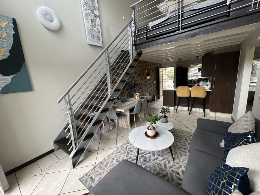 To Let 2 Bedroom Property for Rent in Bryanston East Gauteng