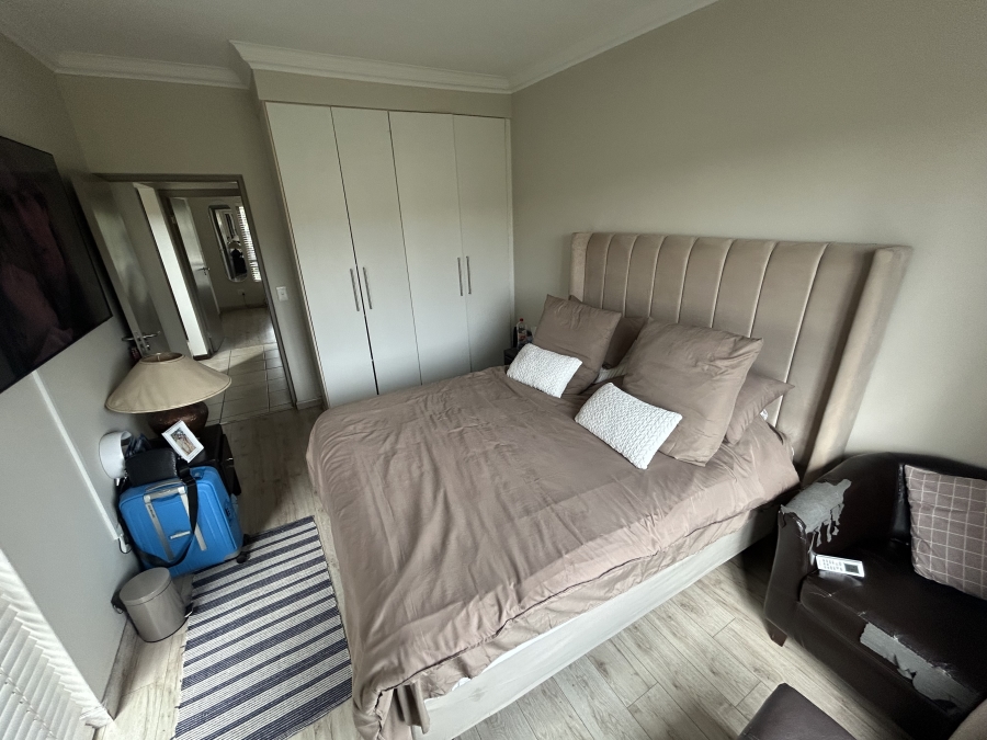 To Let 2 Bedroom Property for Rent in Bryanston East Gauteng