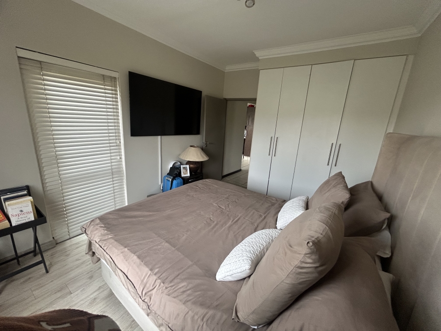 To Let 2 Bedroom Property for Rent in Bryanston East Gauteng