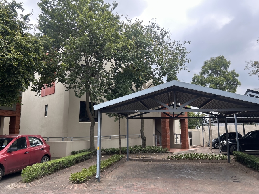 To Let 2 Bedroom Property for Rent in Bryanston East Gauteng