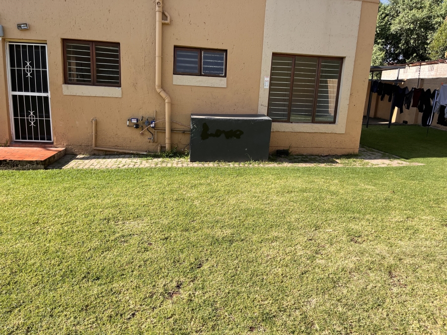 2 Bedroom Property for Sale in Florida Gauteng