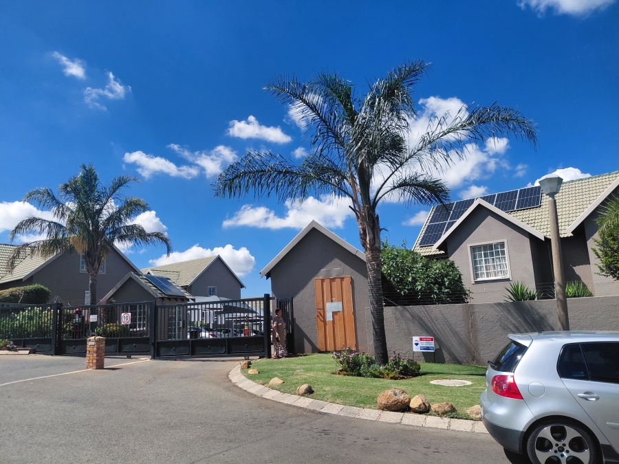 3 Bedroom Property for Sale in Johannesburg Central Gauteng