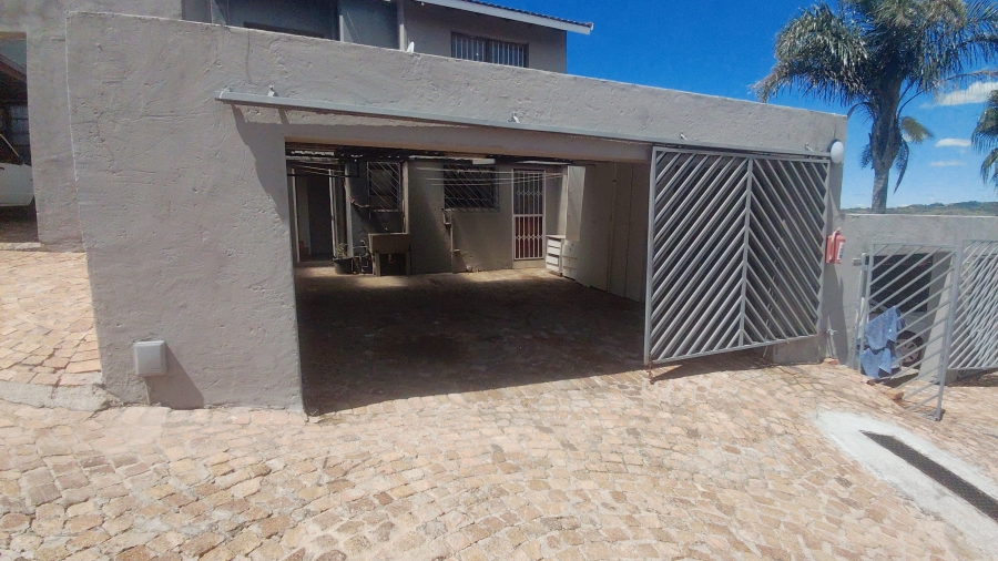 3 Bedroom Property for Sale in Johannesburg Central Gauteng