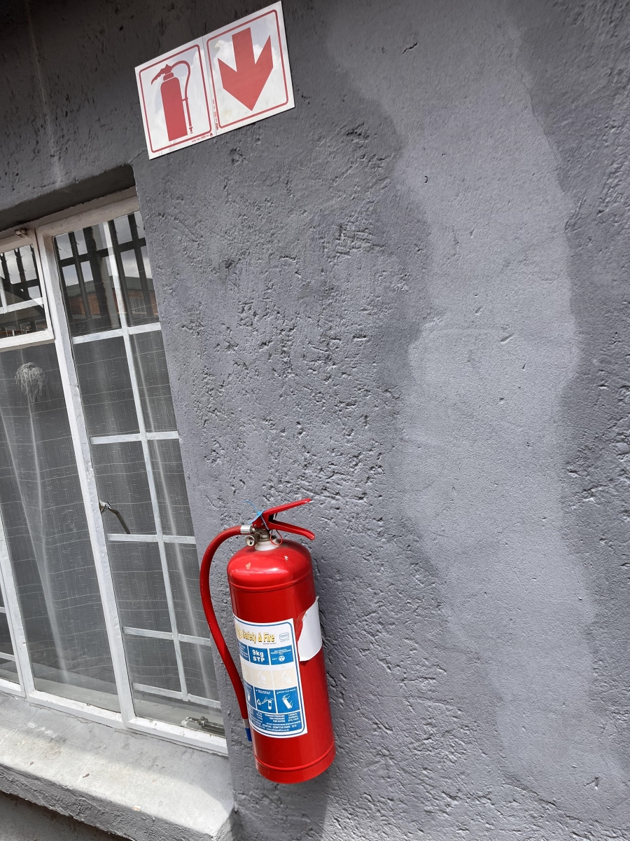 2 Bedroom Property for Sale in Florida Lake Gauteng