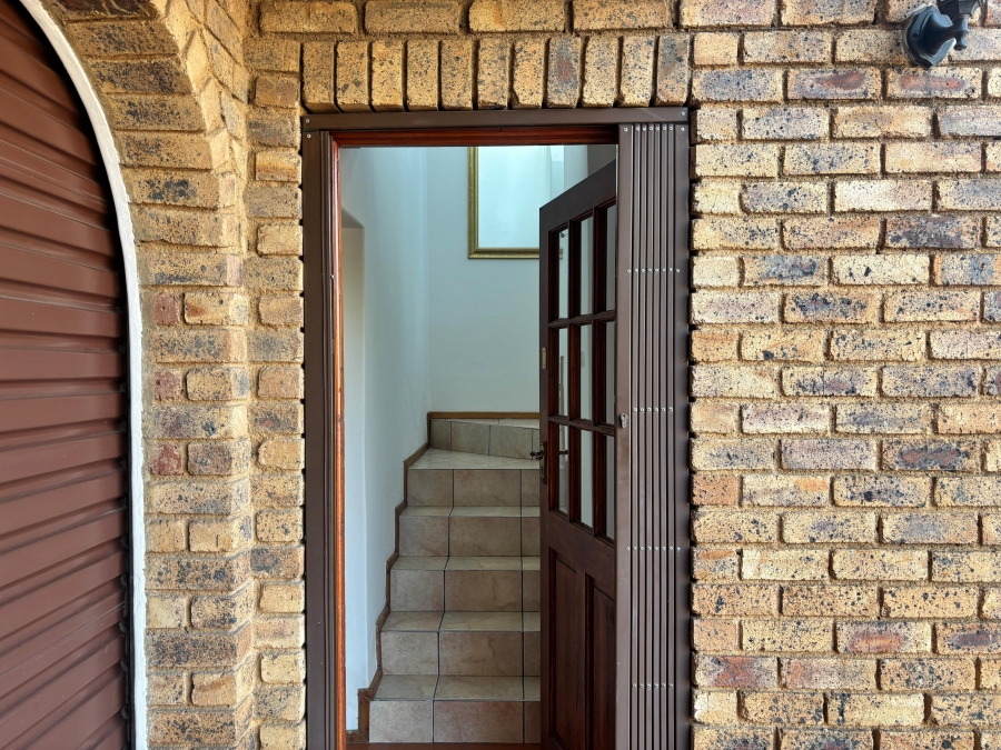 2 Bedroom Property for Sale in Ridgeway Gauteng