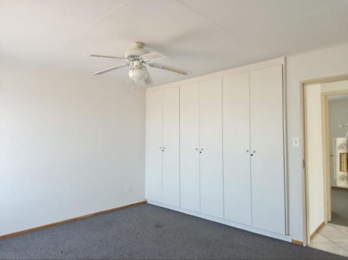 2 Bedroom Property for Sale in Ridgeway Gauteng