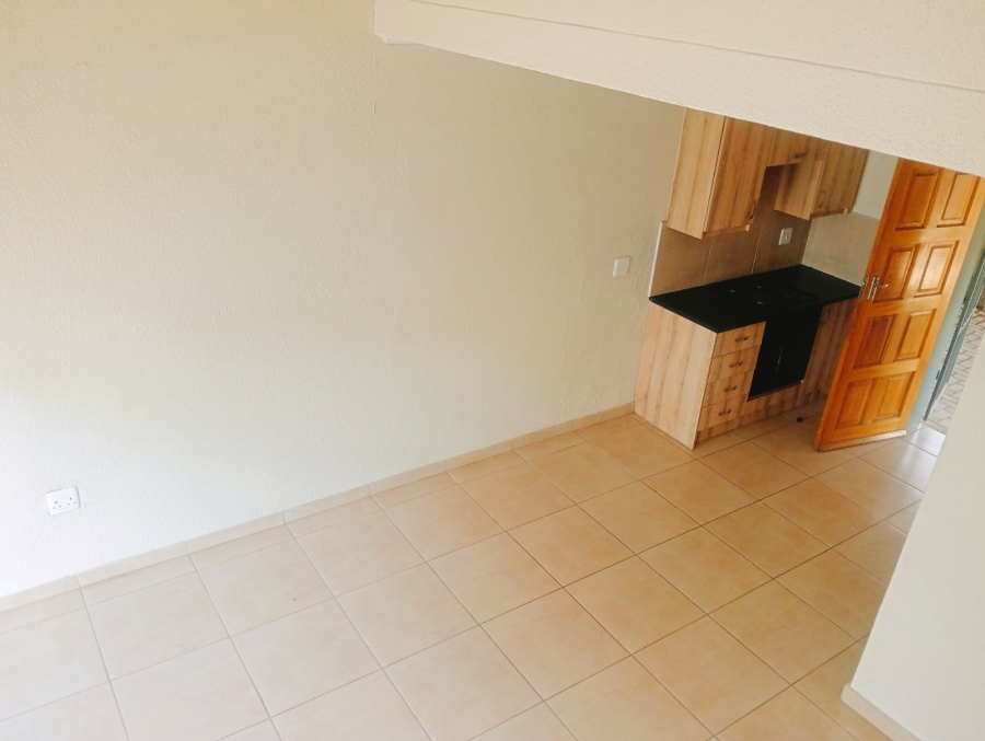 To Let 4 Bedroom Property for Rent in Pretoria West Gauteng