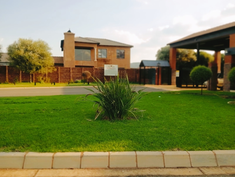 To Let 4 Bedroom Property for Rent in Pretoria West Gauteng