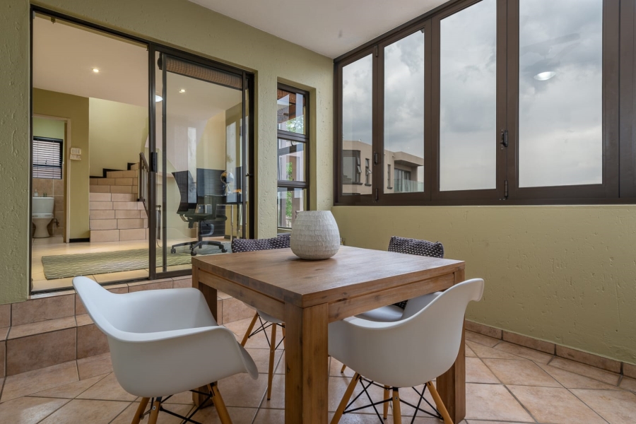 2 Bedroom Property for Sale in Bassonia Rock Gauteng