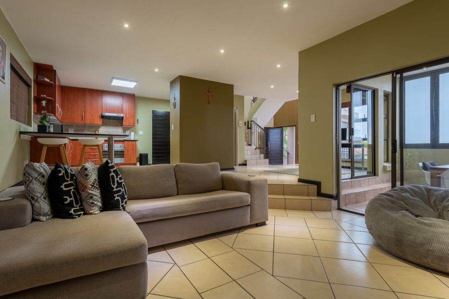 2 Bedroom Property for Sale in Bassonia Rock Gauteng