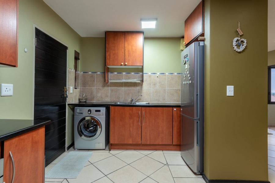 2 Bedroom Property for Sale in Bassonia Rock Gauteng