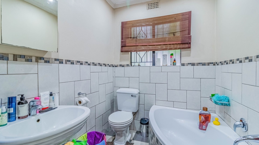 3 Bedroom Property for Sale in Sundowner Gauteng