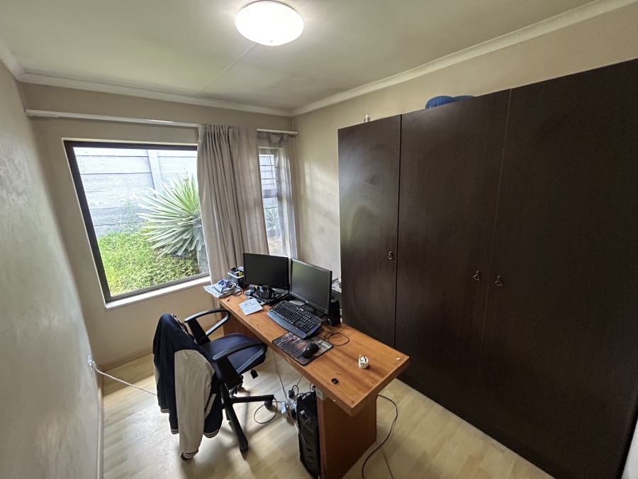 3 Bedroom Property for Sale in Sundowner Gauteng