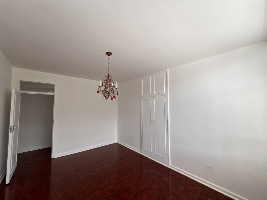 To Let 4 Bedroom Property for Rent in Illovo Gauteng