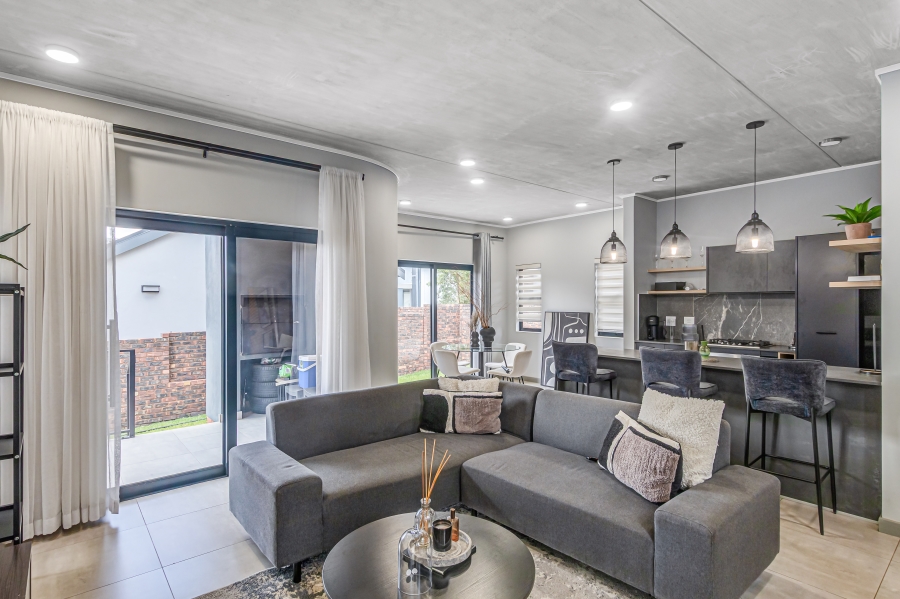 3 Bedroom Property for Sale in Kya Sands Gauteng