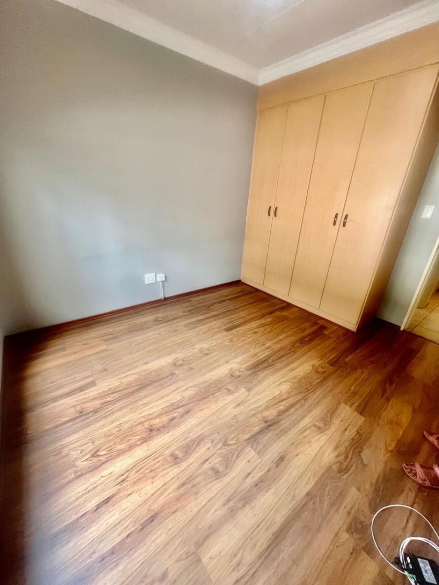 To Let 2 Bedroom Property for Rent in Sunninghill Gauteng