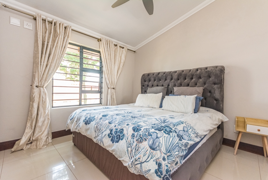 3 Bedroom Property for Sale in Crowthorne AH Gauteng