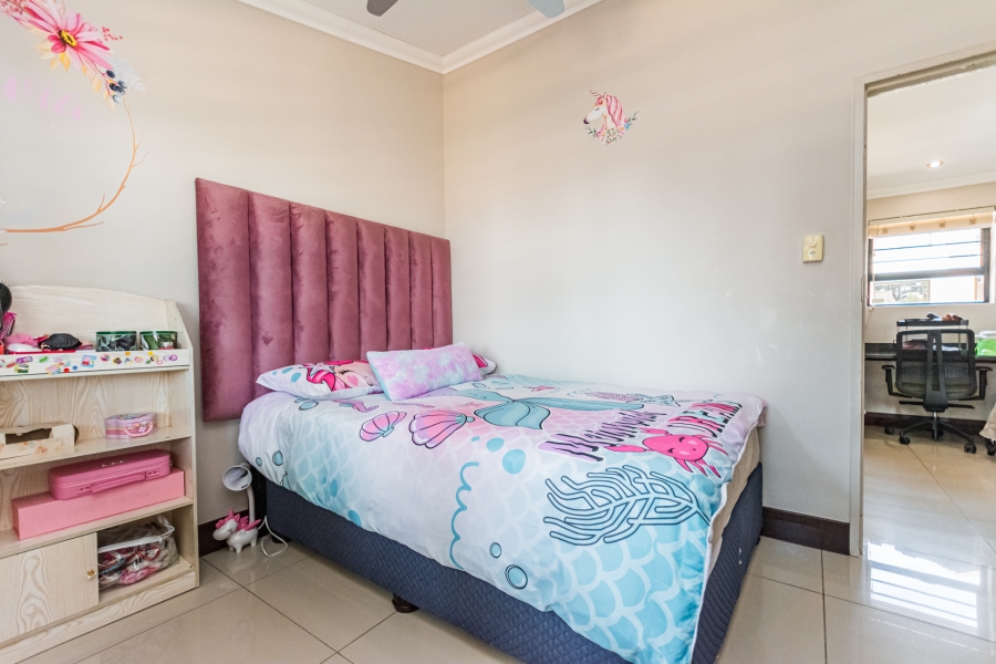 3 Bedroom Property for Sale in Crowthorne AH Gauteng