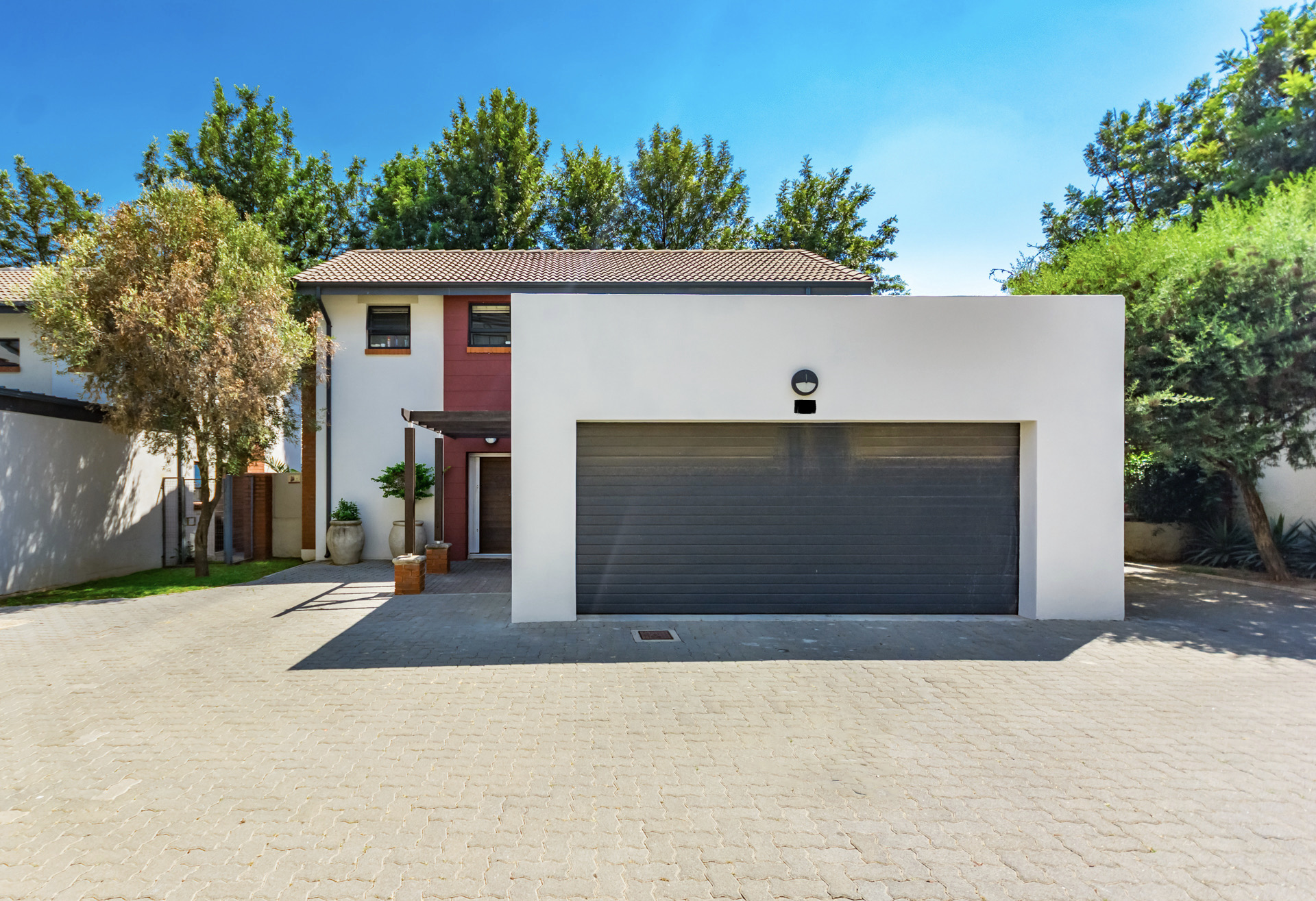 3 Bedroom Property for Sale in Crowthorne AH Gauteng