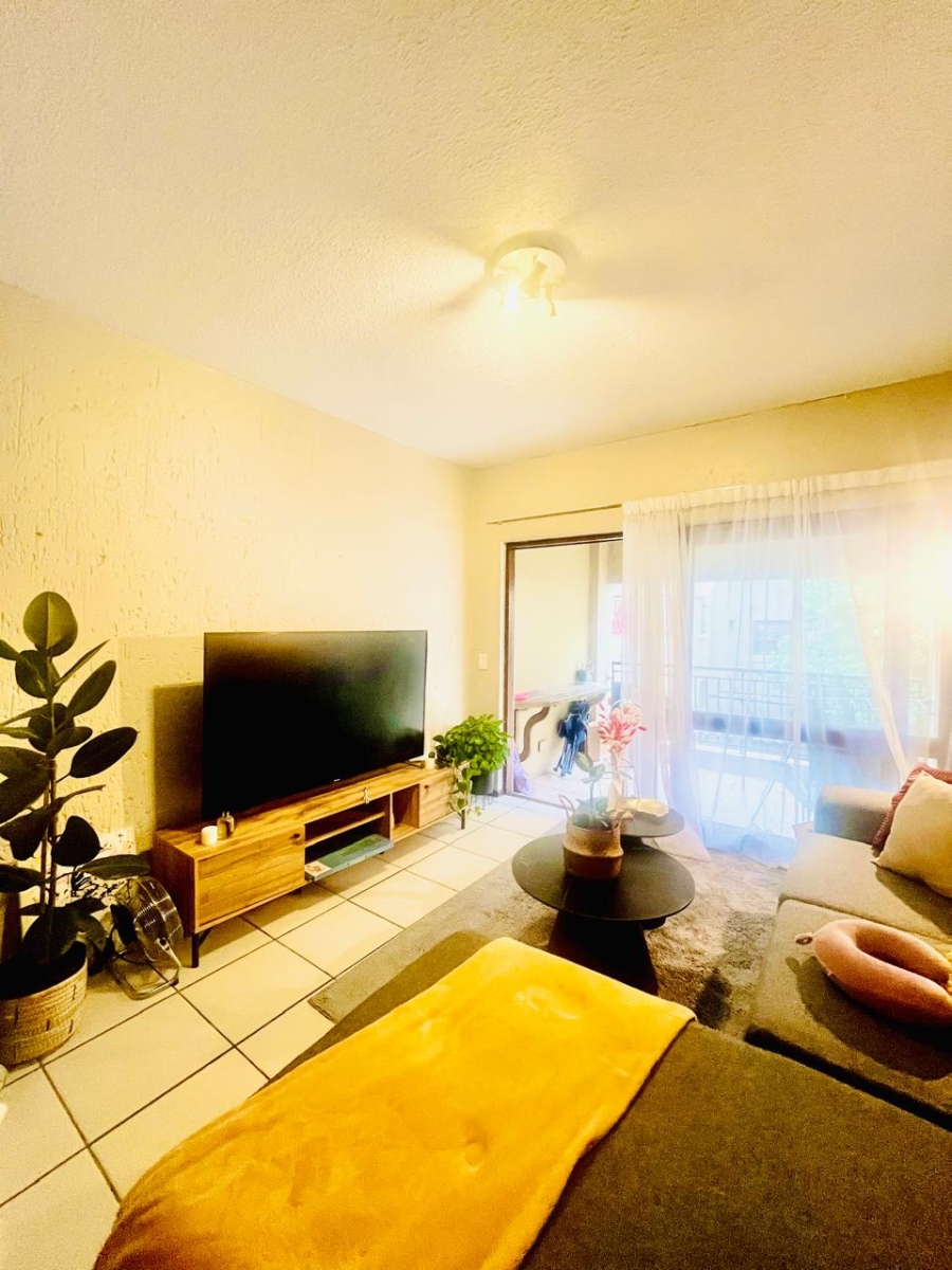 1 Bedroom Property for Sale in Lonehill Gauteng