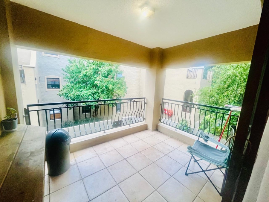 1 Bedroom Property for Sale in Lonehill Gauteng