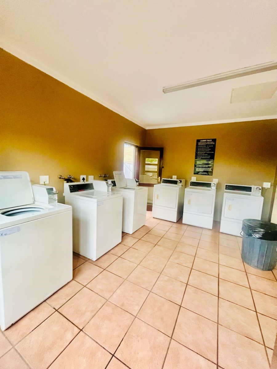 1 Bedroom Property for Sale in Lonehill Gauteng