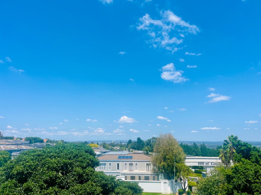 1 Bedroom Property for Sale in Carlswald Gauteng