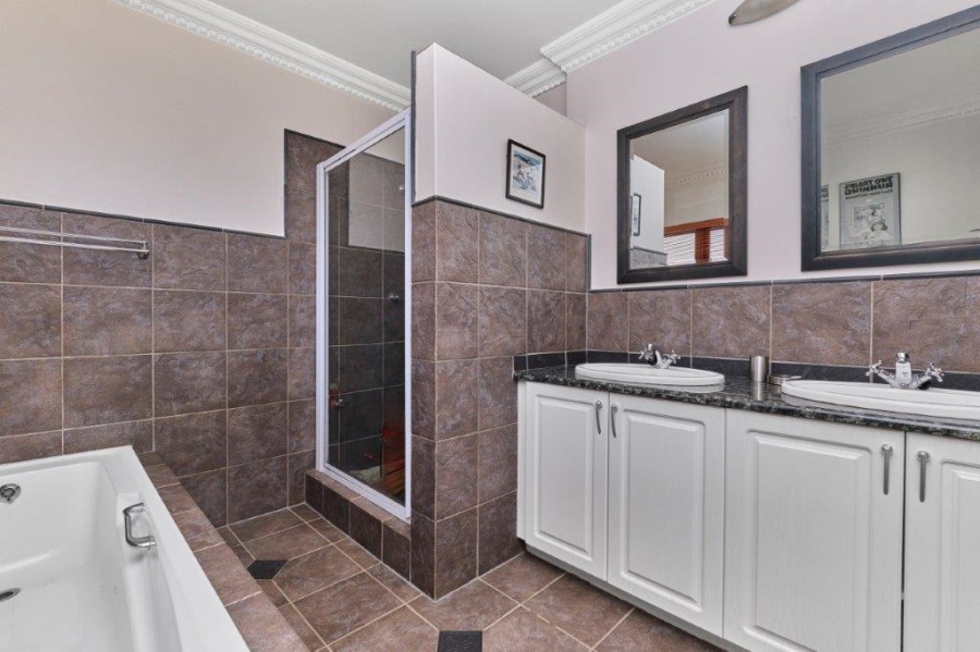 3 Bedroom Property for Sale in Hyde Park Gauteng