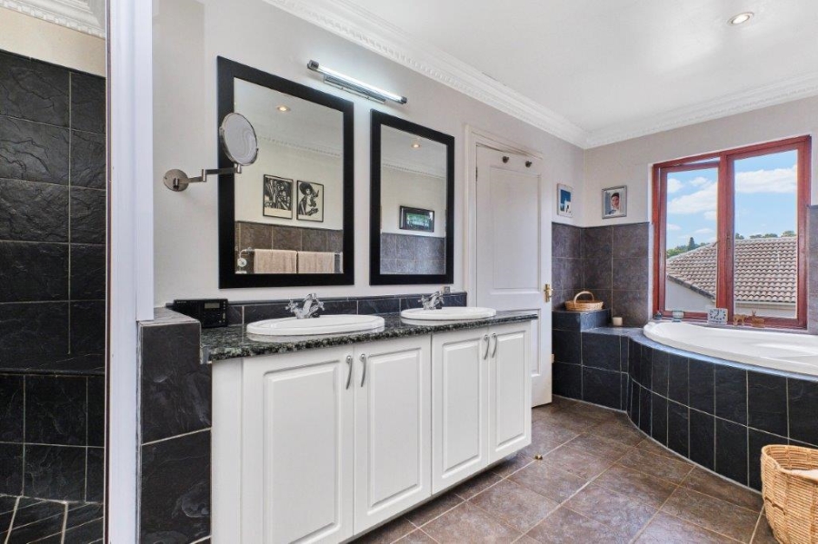 3 Bedroom Property for Sale in Hyde Park Gauteng