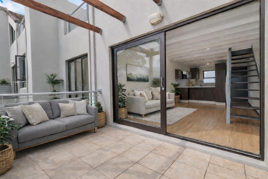 1 Bedroom Property for Sale in Sunninghill Gauteng