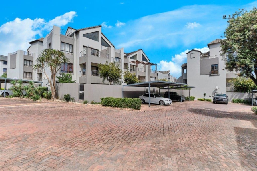 1 Bedroom Property for Sale in Sunninghill Gauteng