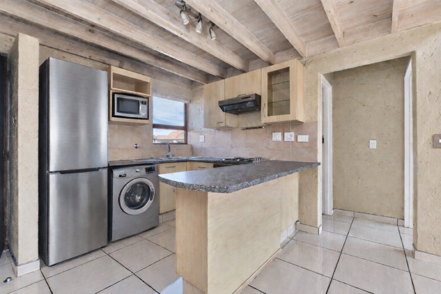 1 Bedroom Property for Sale in Sunninghill Gauteng