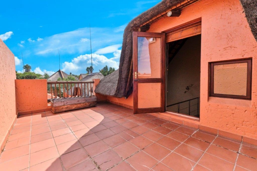 1 Bedroom Property for Sale in Sunninghill Gauteng