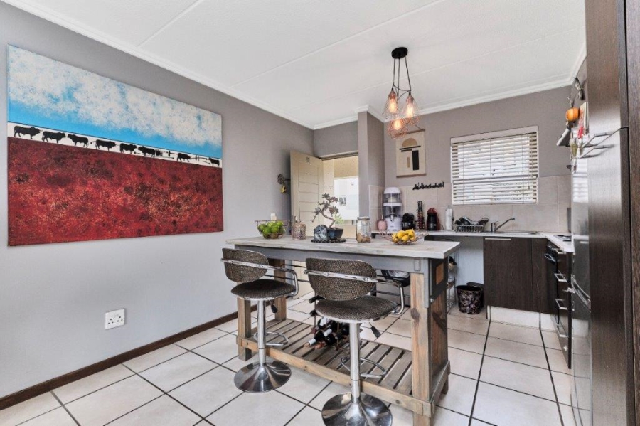 1 Bedroom Property for Sale in Bryanston Gauteng