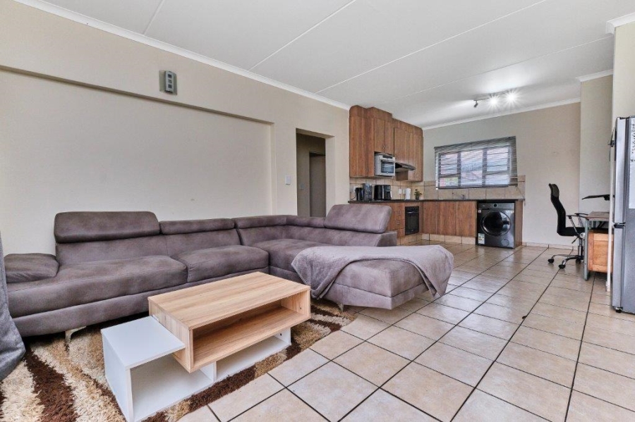 2 Bedroom Property for Sale in Kyalami Gauteng