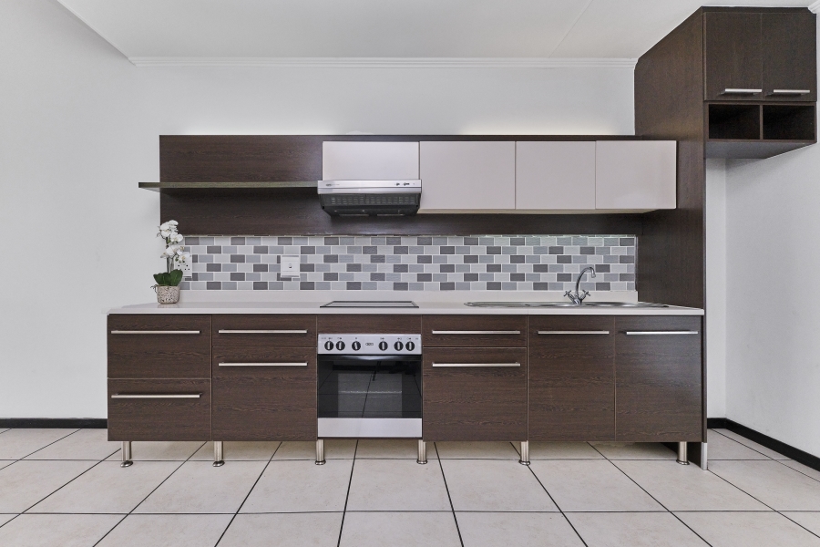 2 Bedroom Property for Sale in Douglasdale Gauteng